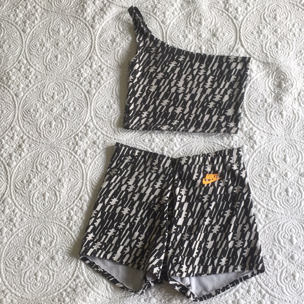 Nike Workout Set Upcycled From Leggings